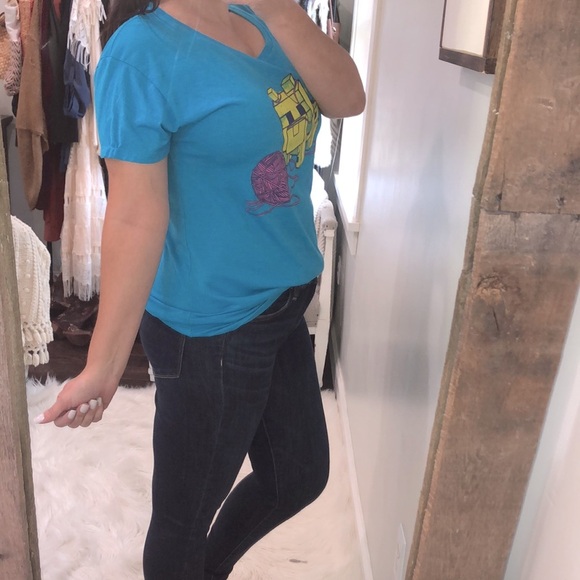 Mojang 2X Minecraft turquoise graphic T-shirt - Picture 2 of 5